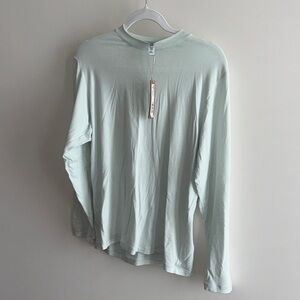 SKIMS Frost Boyfriend Long Sleeve T-Shirt | XS